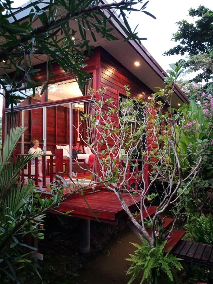 88 Homestay Bang Chak エクステリア 写真
