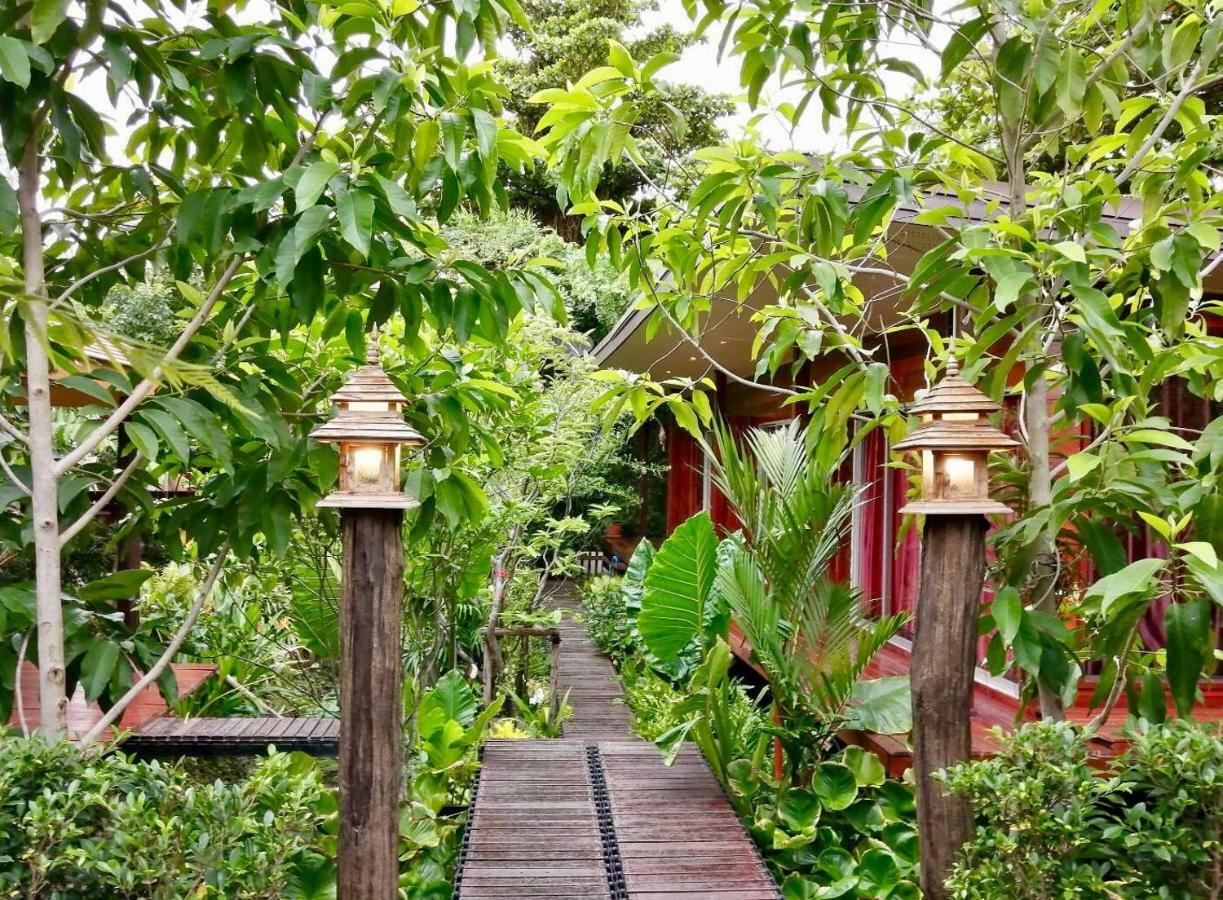 88 Homestay Bang Chak エクステリア 写真